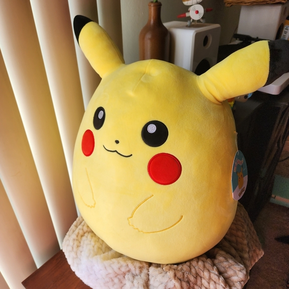 NWT Squishmallows Pokemon PICKACHU - Picture 2 of 4